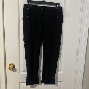 Cache black capri pants sz 0